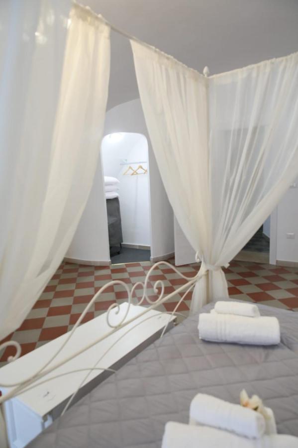 La Maison Piazza Del Popolo Манфредония Екстериор снимка